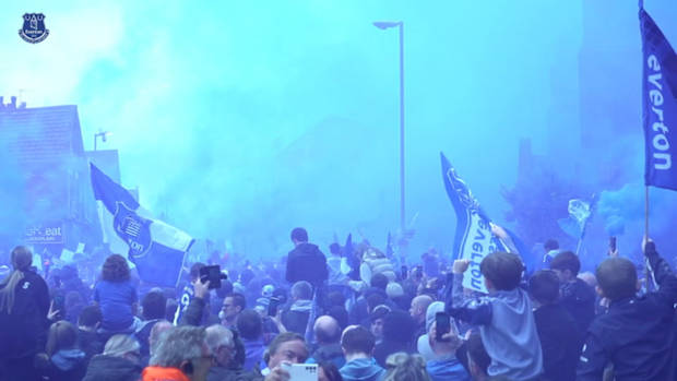 Behind the Scenes: Everton fans show passion in Chelsea win